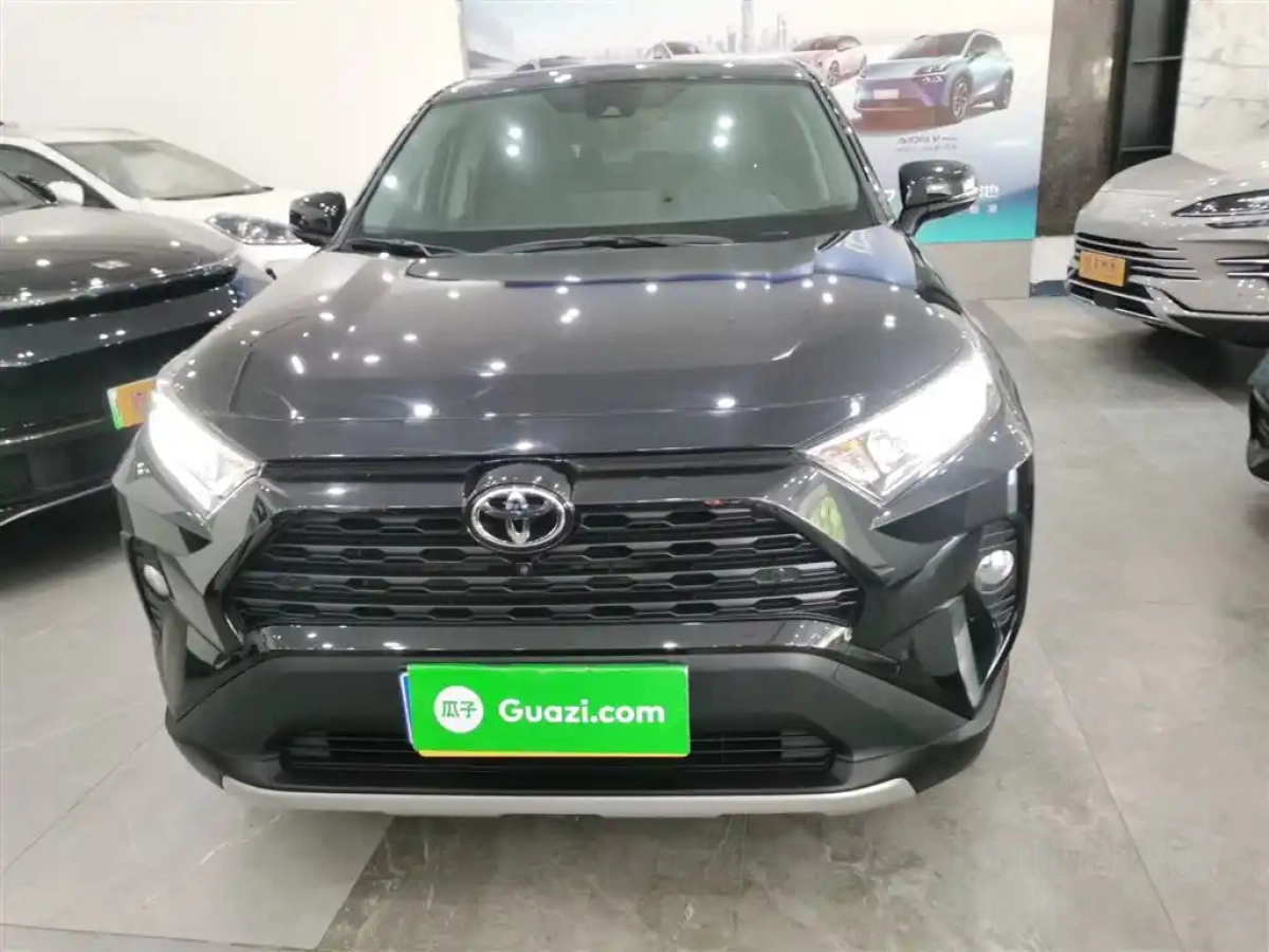 TOYOTA RAV4 RONGFANG