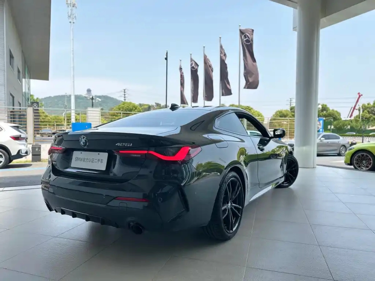BMW 4-SERIES