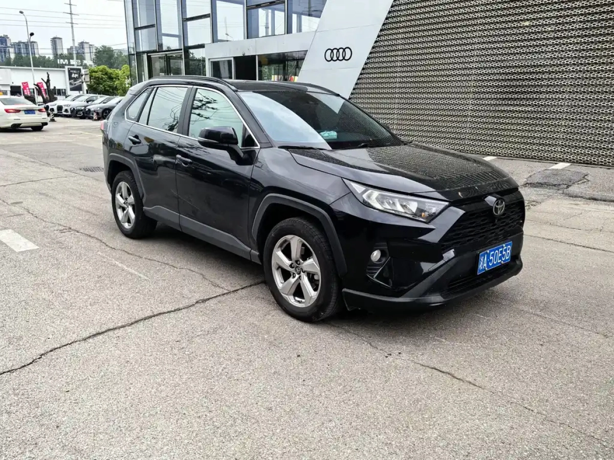 TOYOTA RAV4 RONGFANG