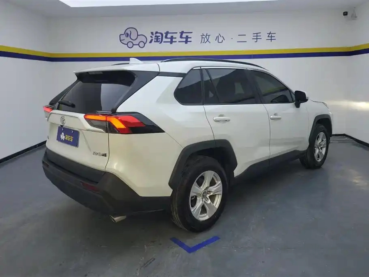 TOYOTA RAV4 RONGFANG