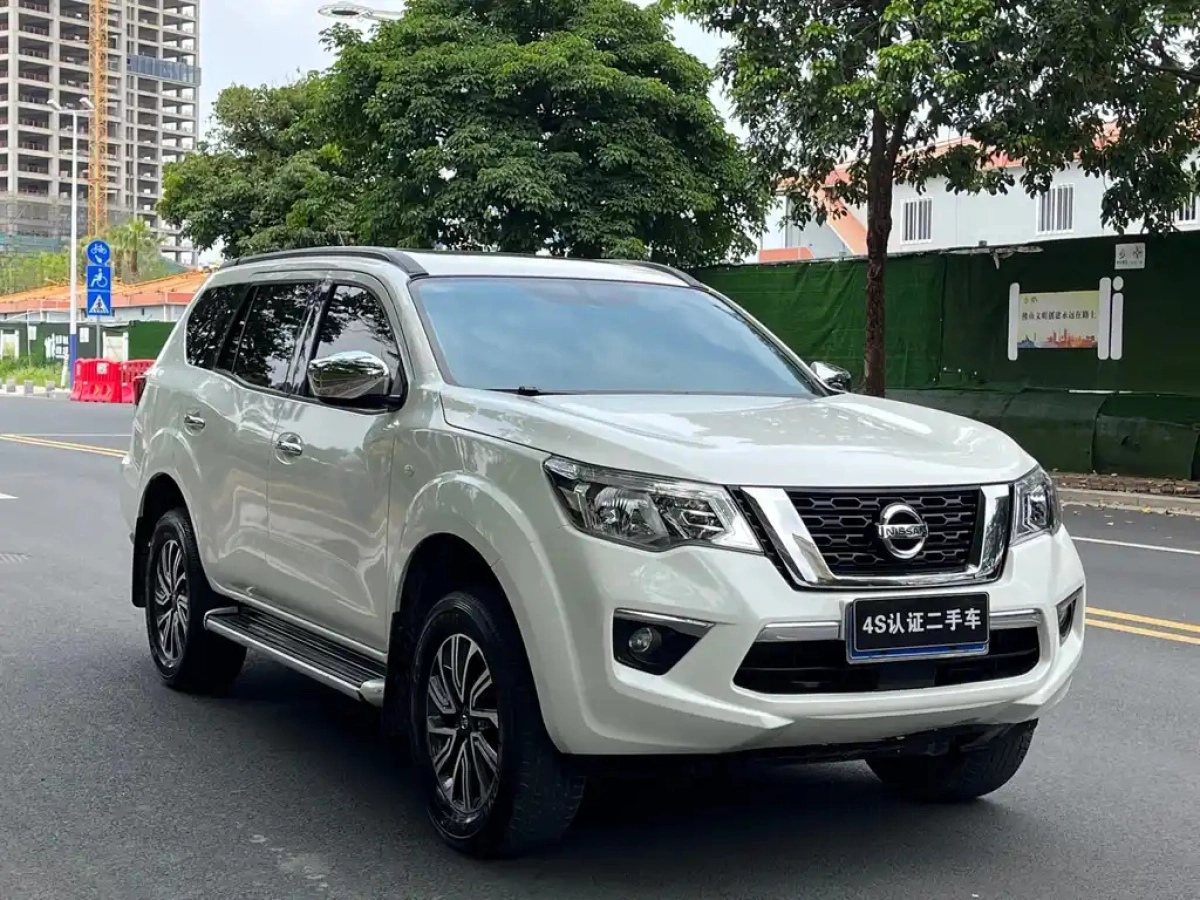 NISSAN TERRA