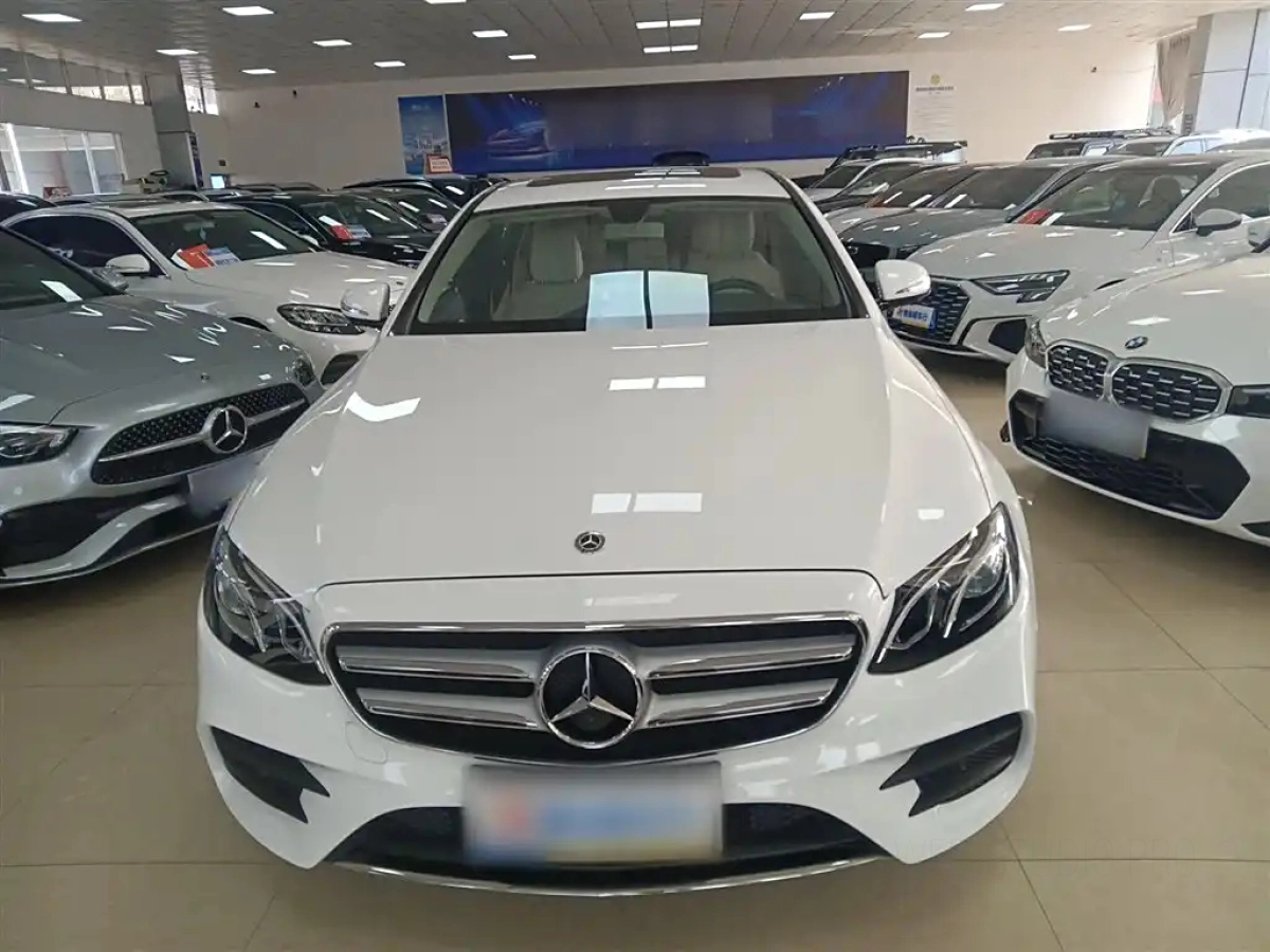 MERCEDES BENZ E-CLASS