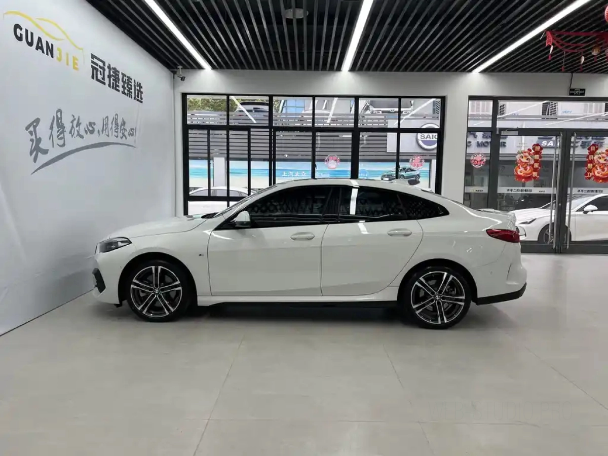 BMW 2-SERIES