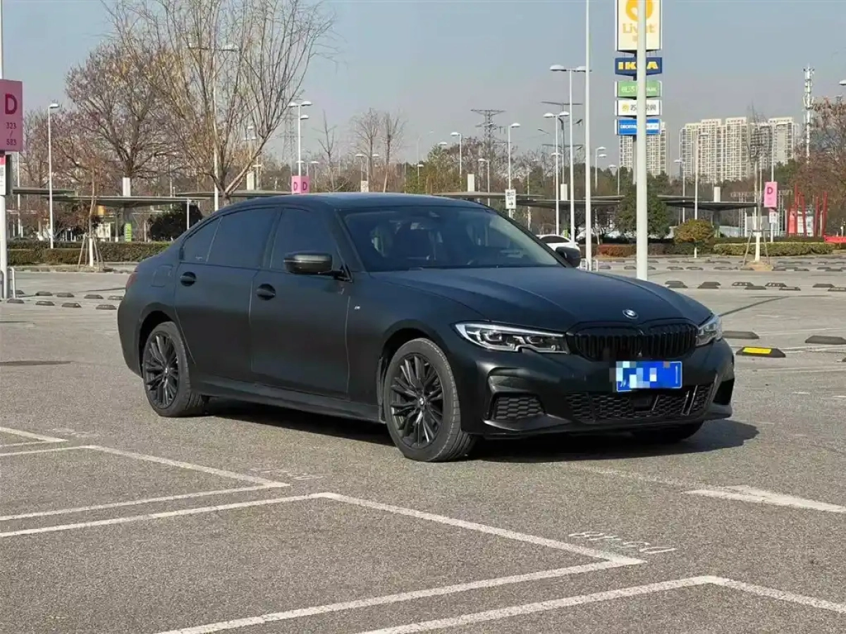 BMW 3-SERIES