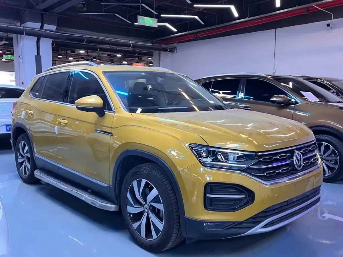 VOLKSWAGEN TAYRON
