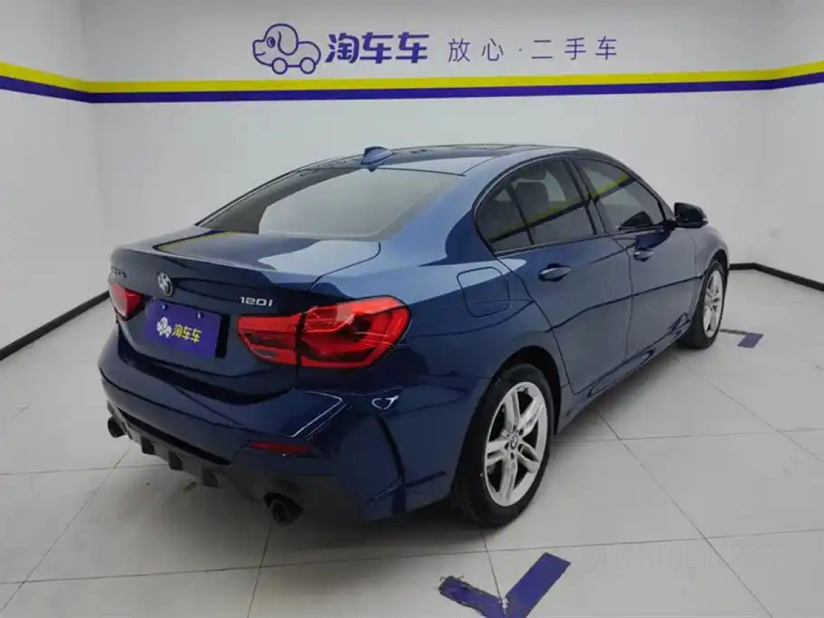 BMW 1-SERIES