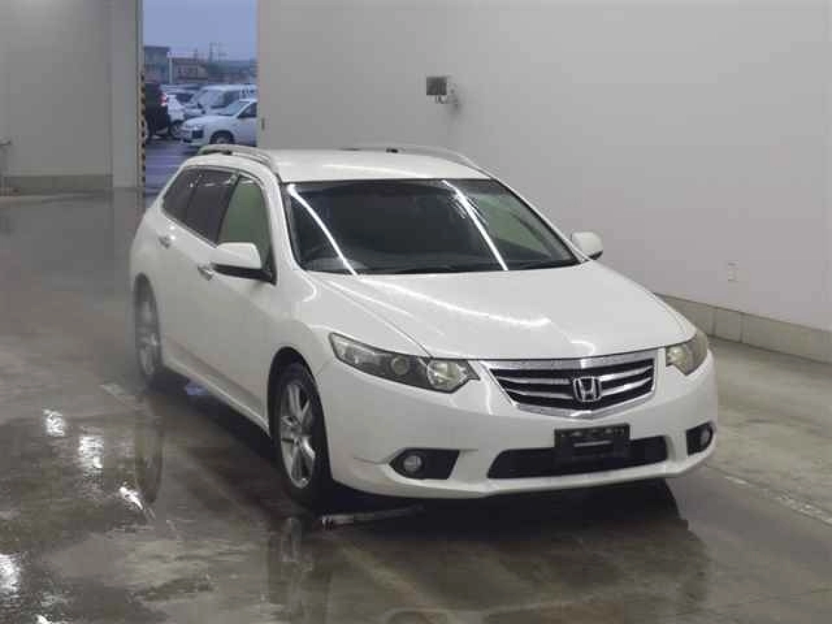 HONDA ACCORD WAGON CW1 2012