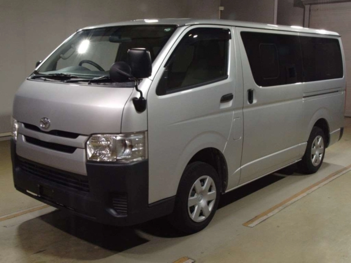 TOYOTA REGIUS ACE VAN TRH200V 2020