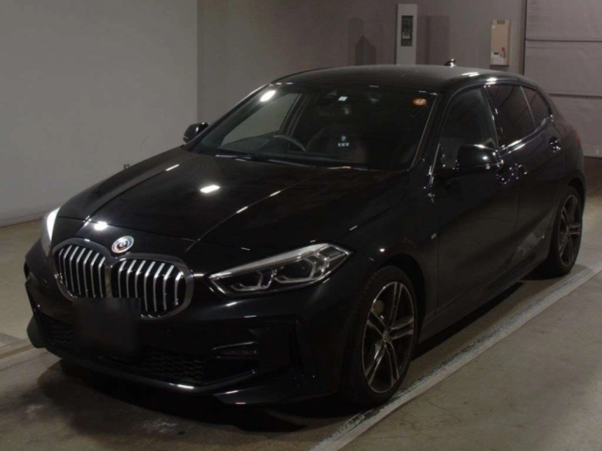 BMW 1 SERIES 7K15 2023