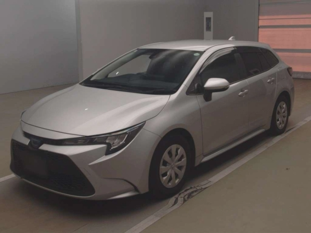 TOYOTA COROLLA TOURING ZWE211W 2020