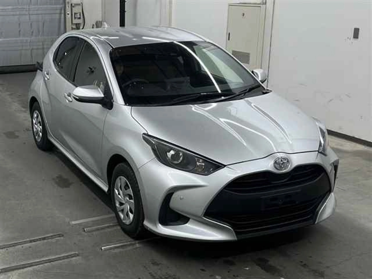 TOYOTA YARIS MXPA15 2022