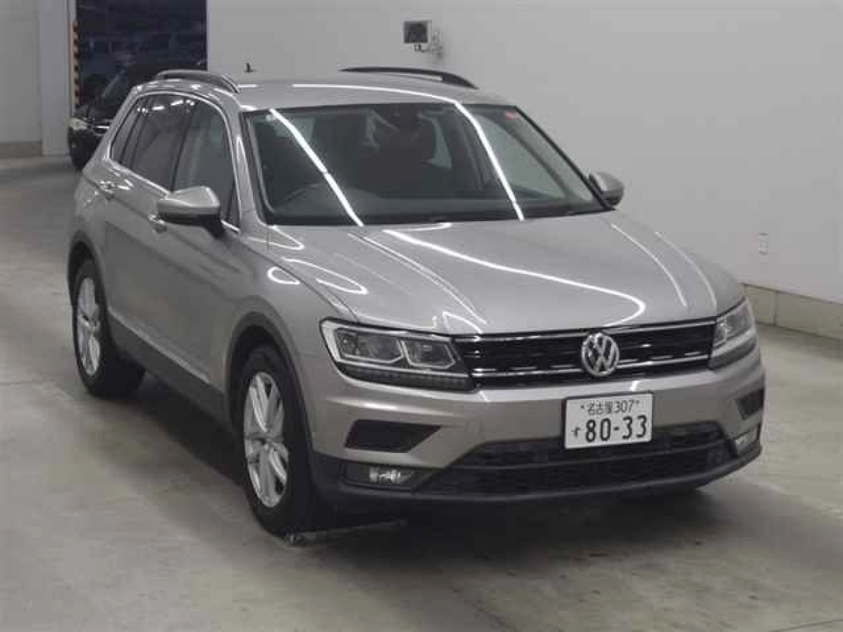 VOLKSWAGEN TIGUAN 5NCZD 2020