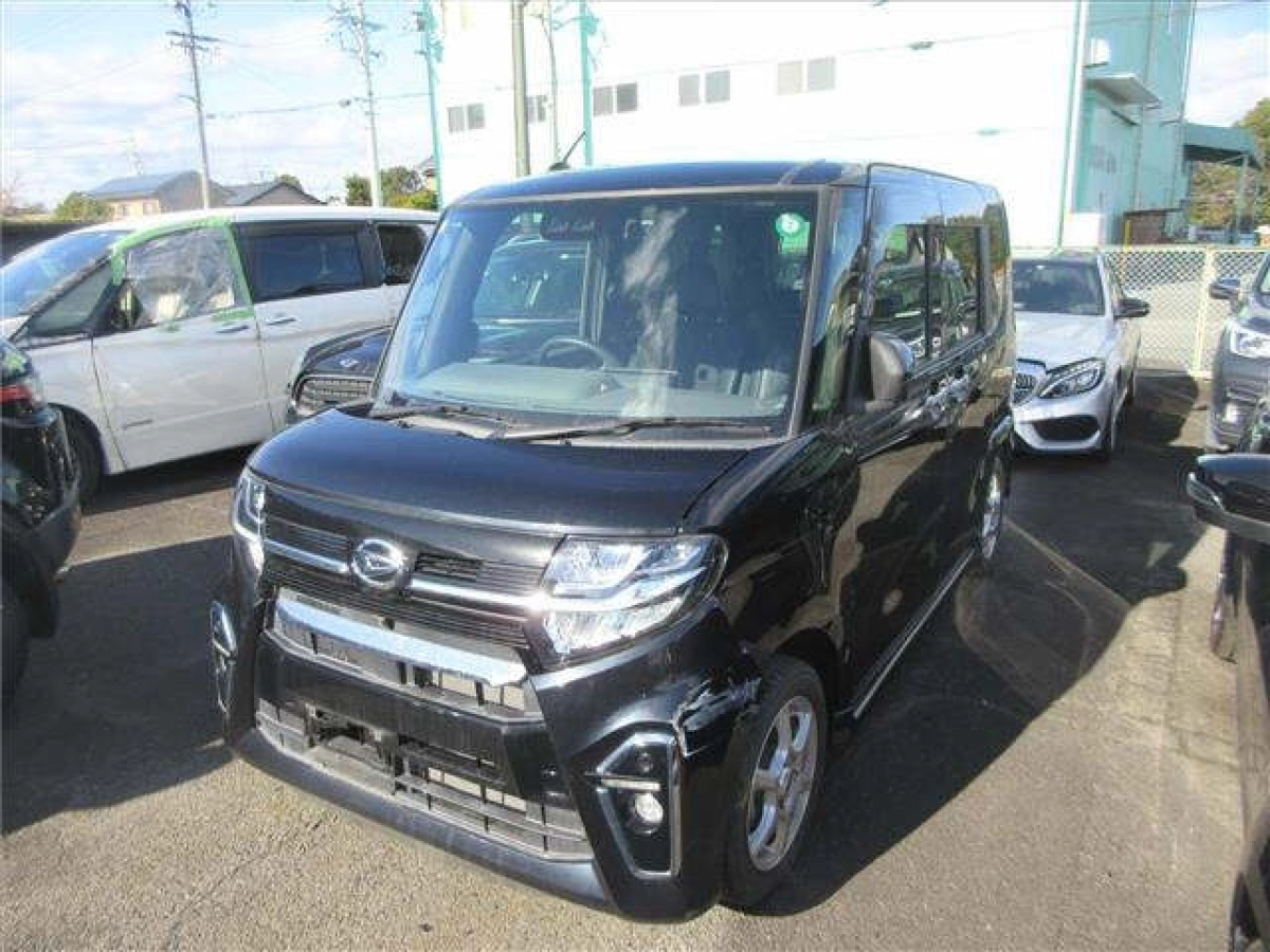 DAIHATSU TANTO LA650S 2020