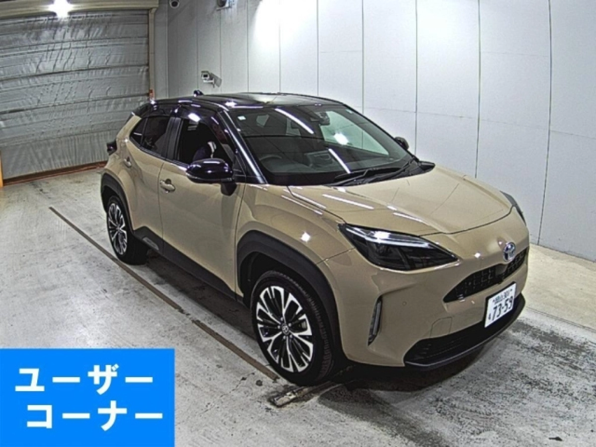 TOYOTA YARIS CROSS
