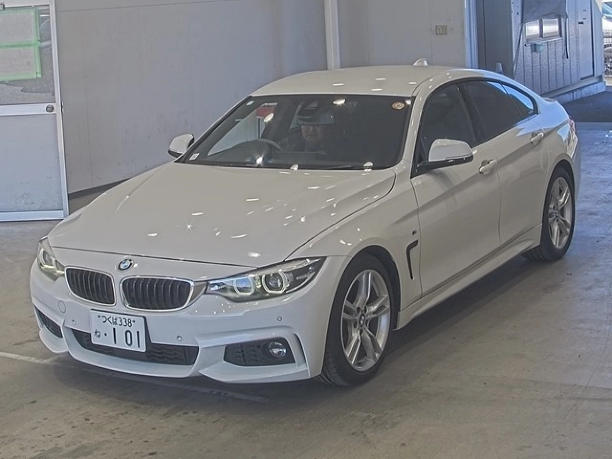 BMW 4 SERIES 4D20 2019