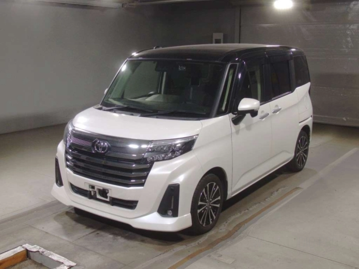 TOYOTA ROOMY M900A 2021