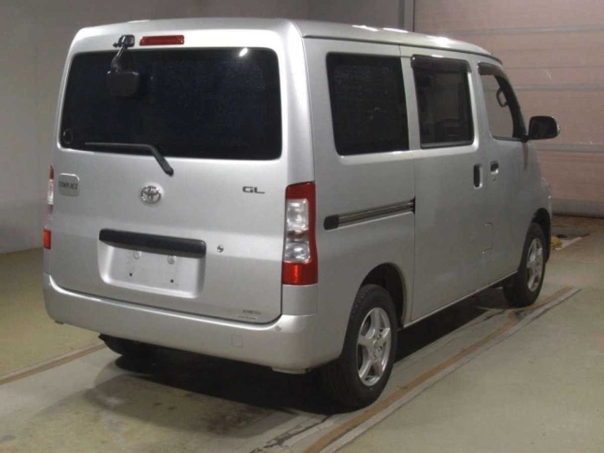 TOYOTA TOWN ACE VAN