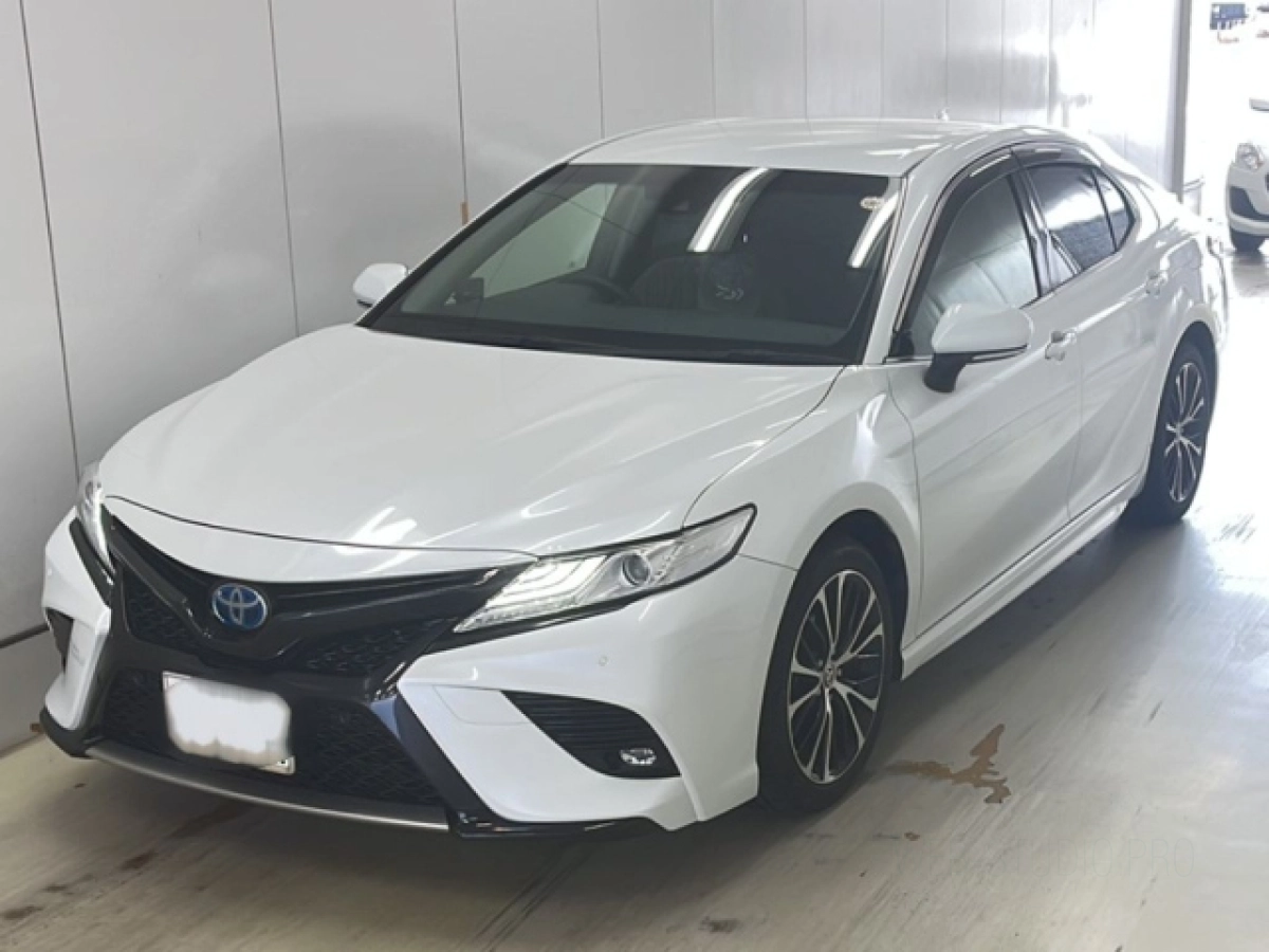 TOYOTA CAMRY