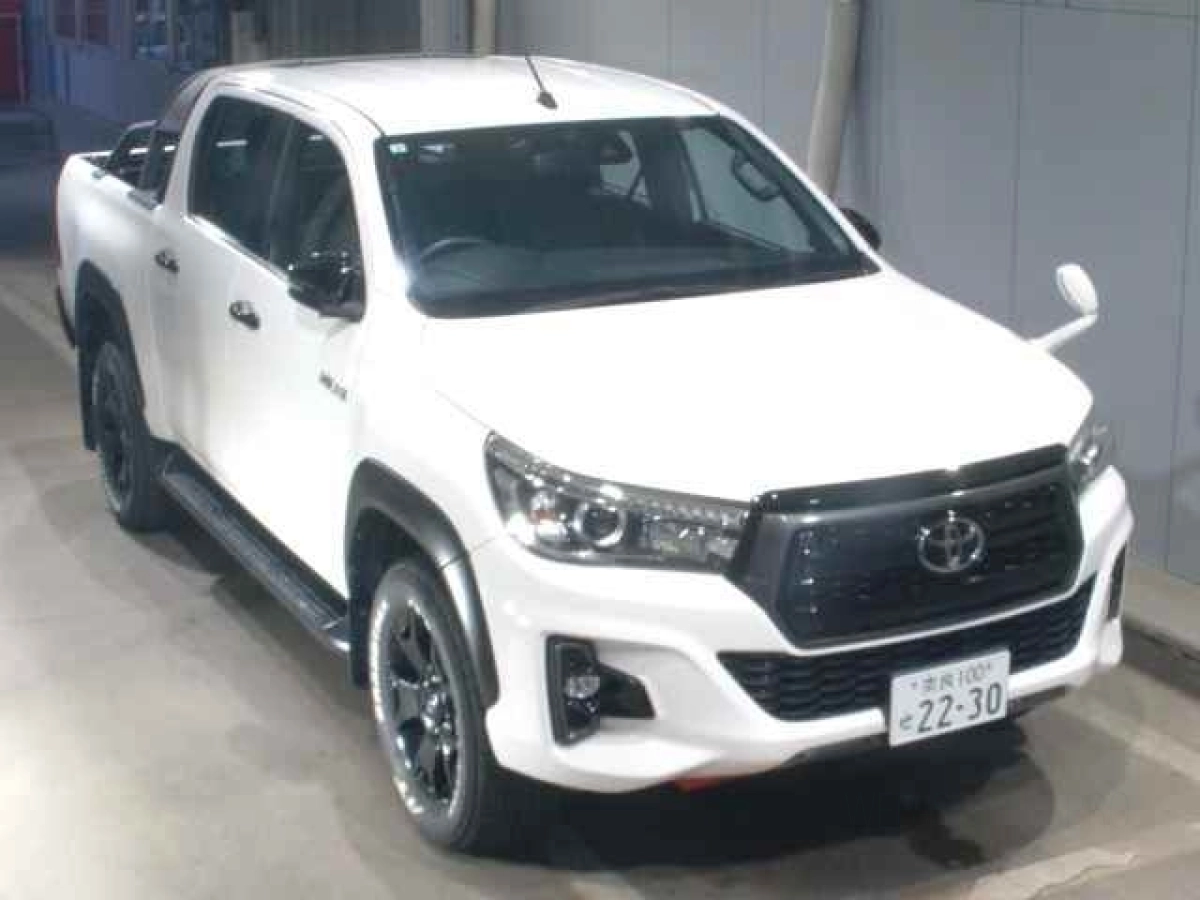 TOYOTA HILUX GUN125 2020