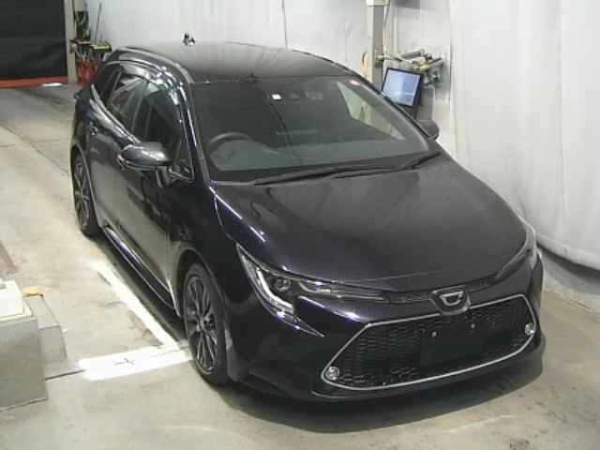 TOYOTA COROLLA TOURING ZRE212W 2021