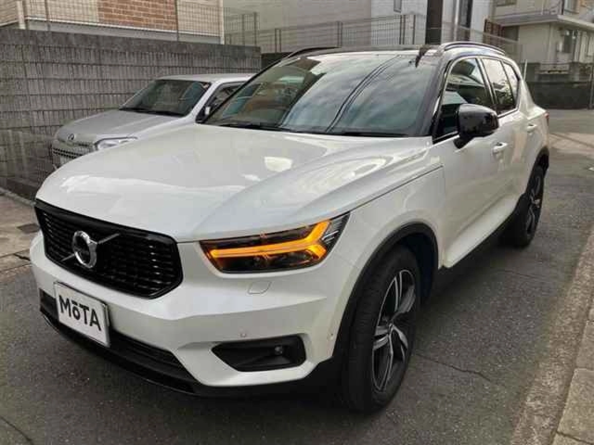 VOLVO XC40 XB420TXCM 2021