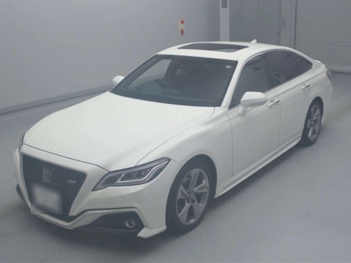 TOYOTA CROWN ARS220 2020