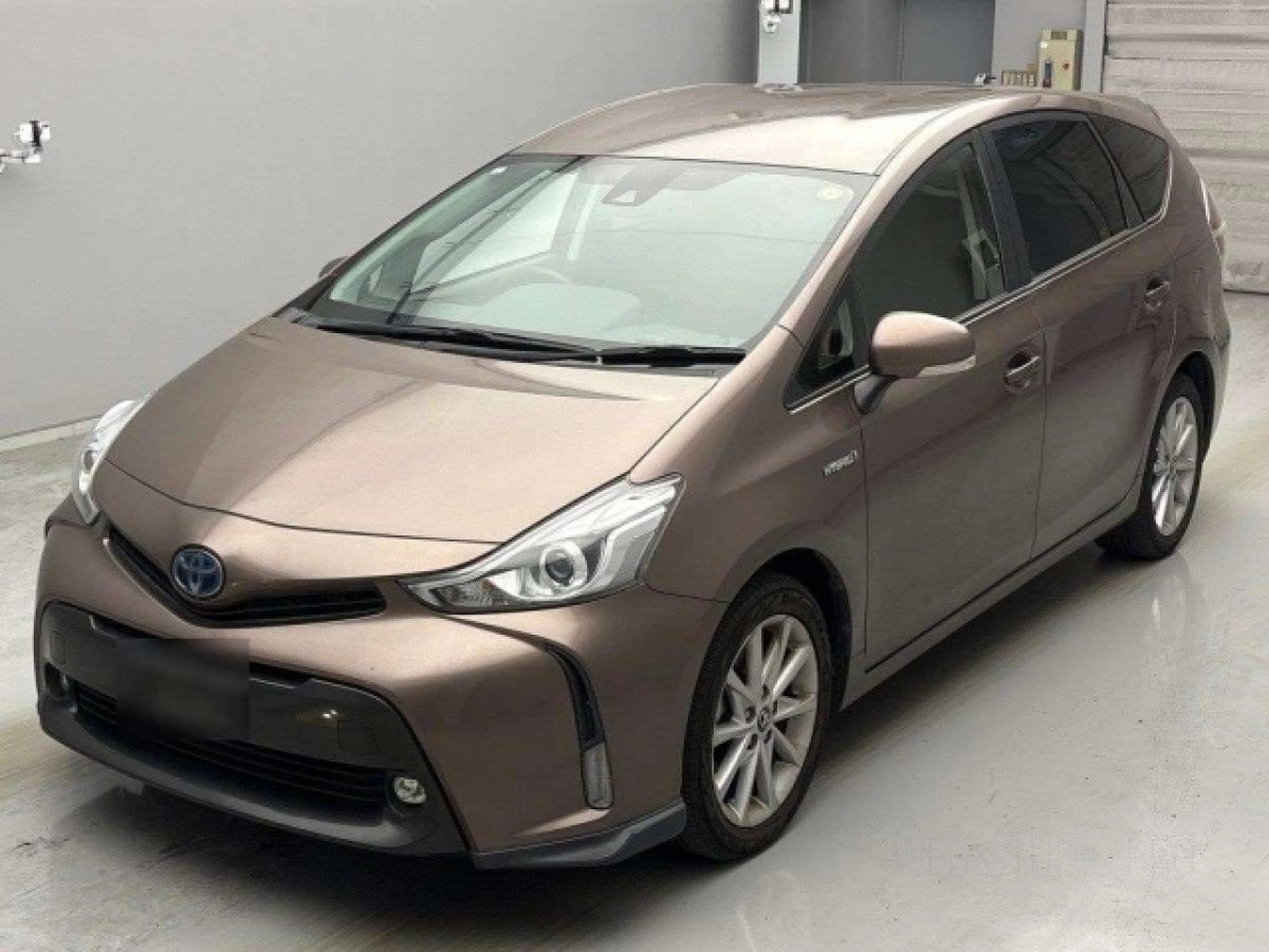 TOYOTA PRIUS ALPHA ZVW41W 2019