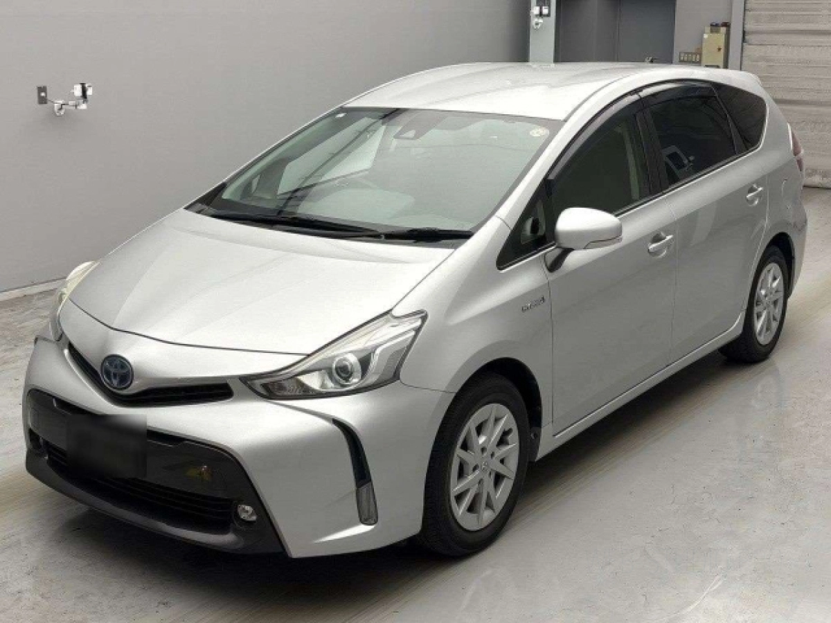 TOYOTA PRIUS ALPHA ZVW40W 2019
