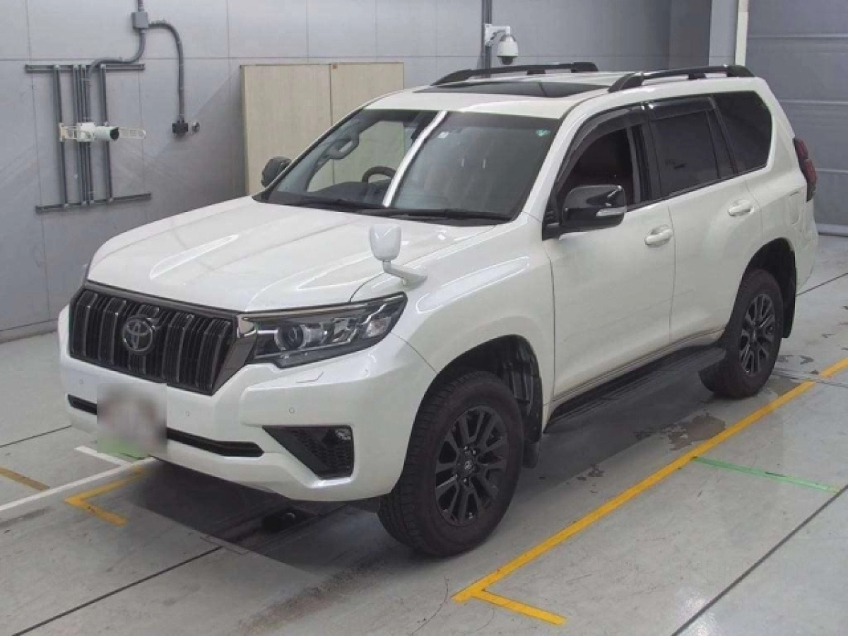 TOYOTA LAND CRUISER PRADO GDJ150W 2021