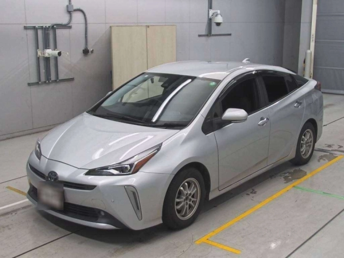 TOYOTA PRIUS ZVW51 2020