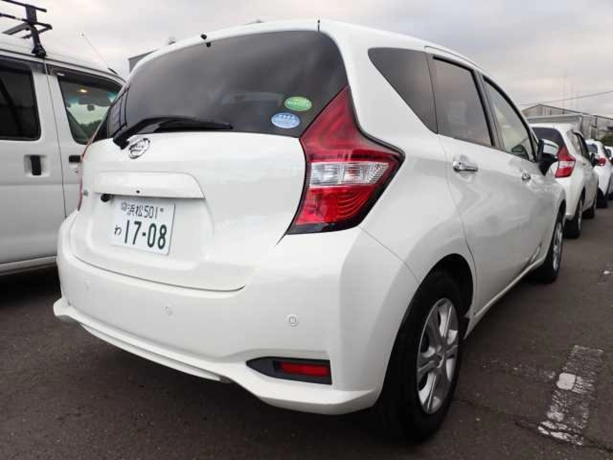 NISSAN NOTE