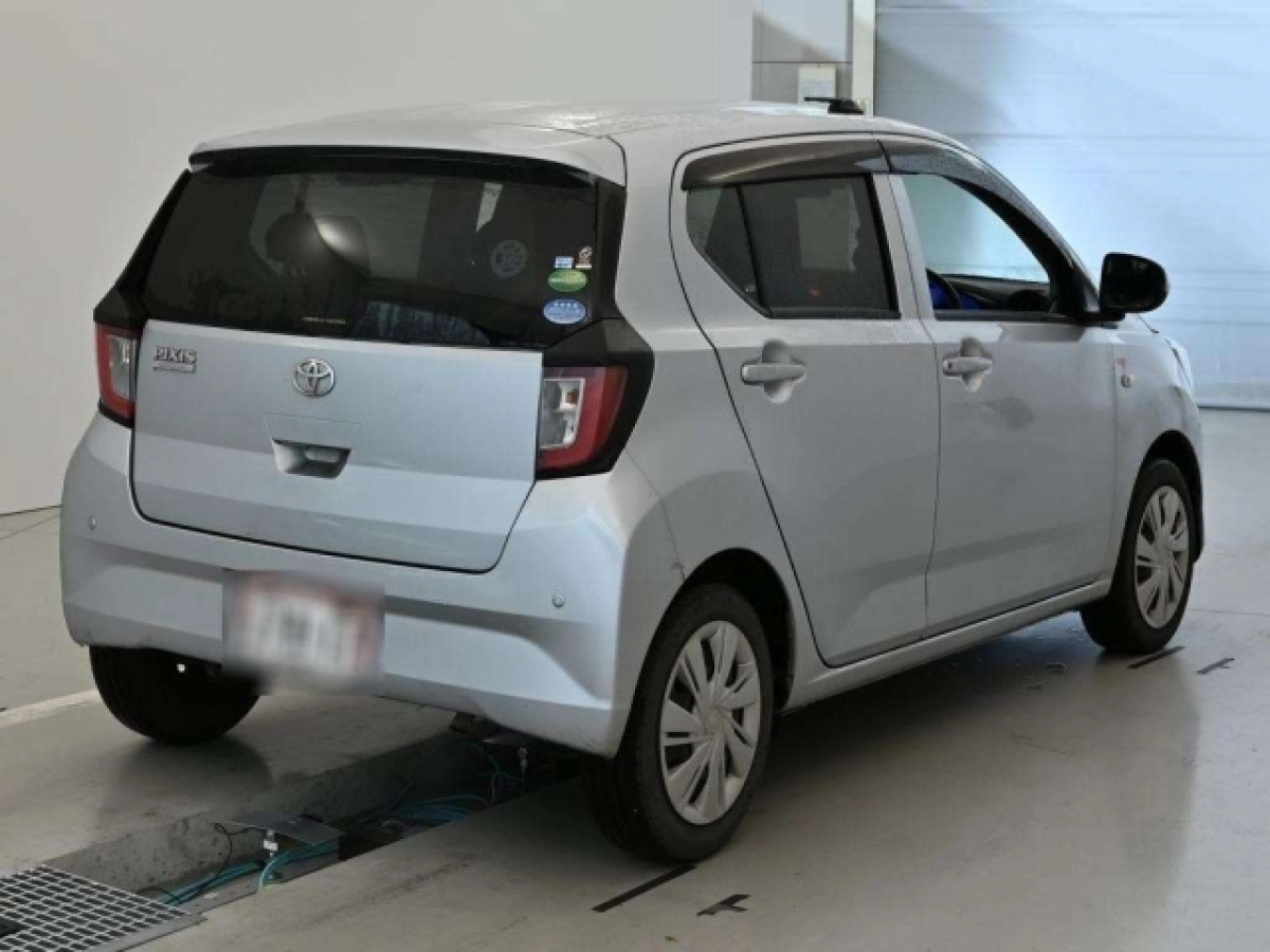 TOYOTA PIXIS EPOCH