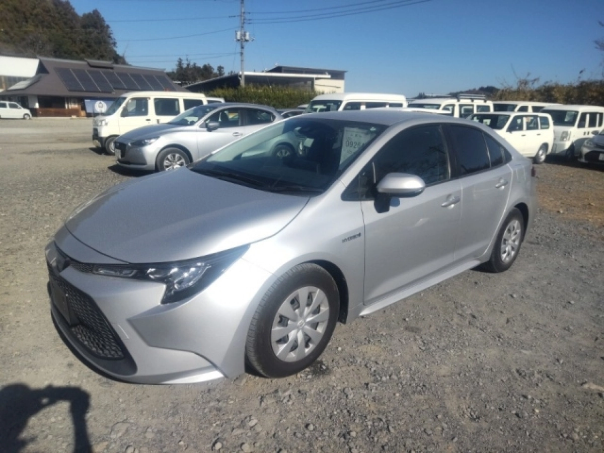 TOYOTA COROLLA ZWE214 2020