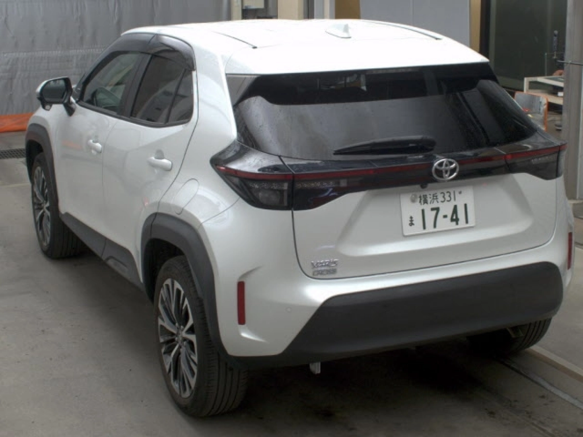 TOYOTA YARIS CROSS