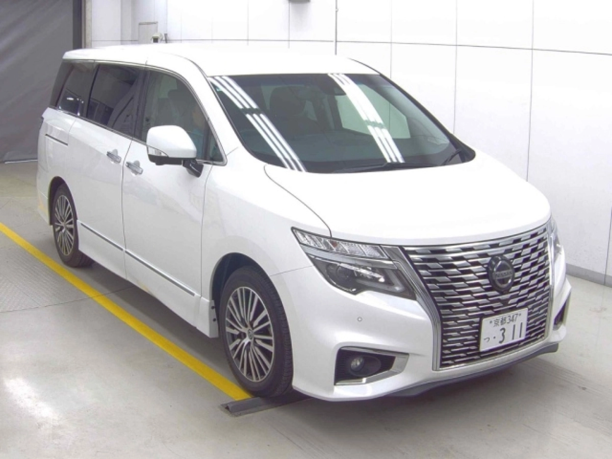NISSAN ELGRAND TE52 2021