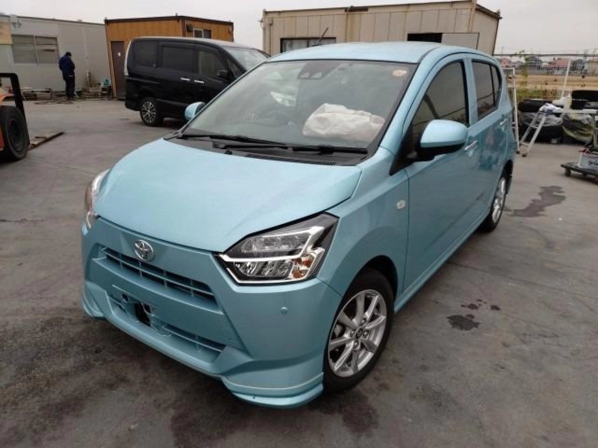 TOYOTA PIXIS EPOCH LA350A 2025