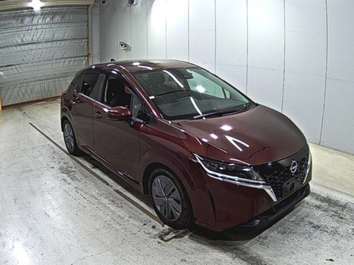 NISSAN NOTE