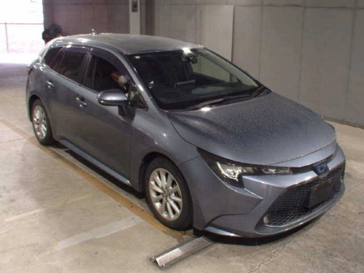 TOYOTA COROLLA TOURING ZWE211W 2021