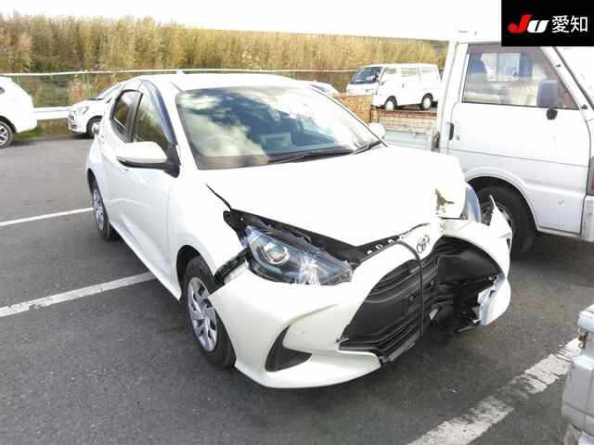 TOYOTA YARIS MXPA10 2021