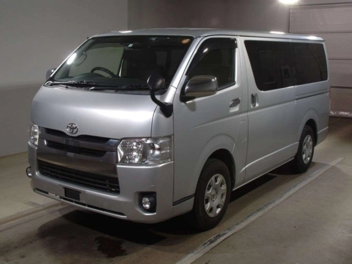 TOYOTA REGIUS ACE VAN TRH200V 2019