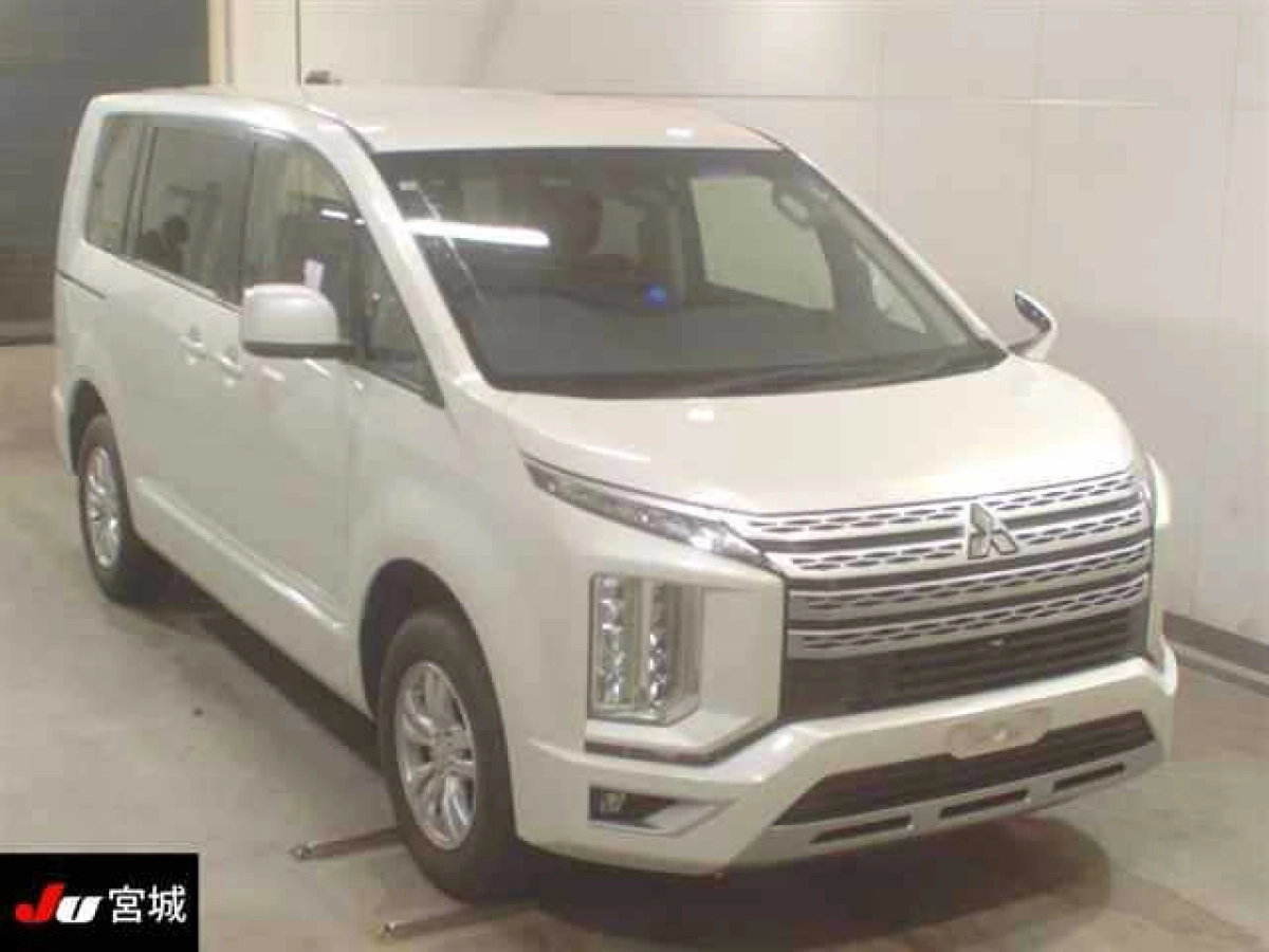 MITSUBISHI DELICA D5 CV1W 2020