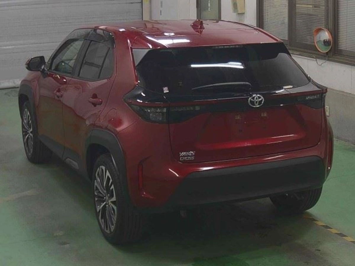 TOYOTA YARIS CROSS