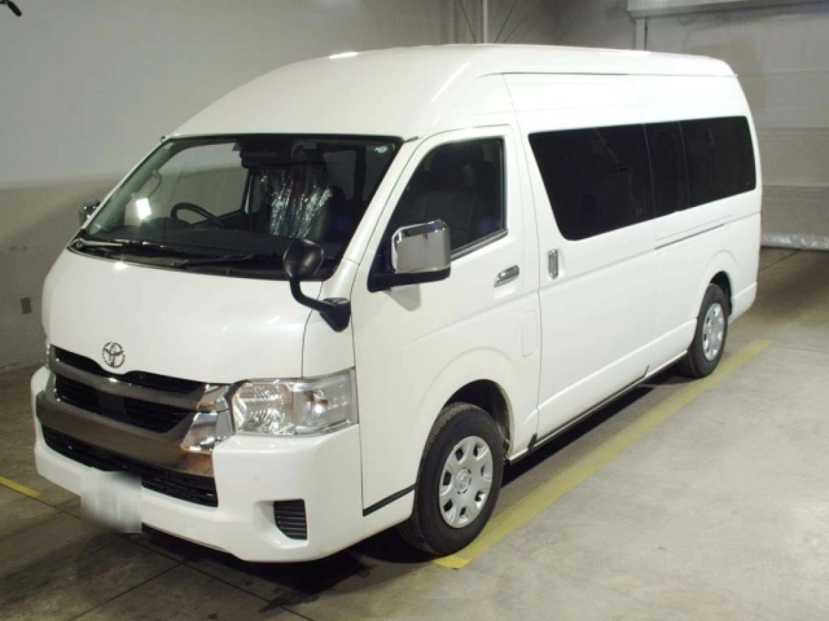 TOYOTA HIACE TRH229W 2024