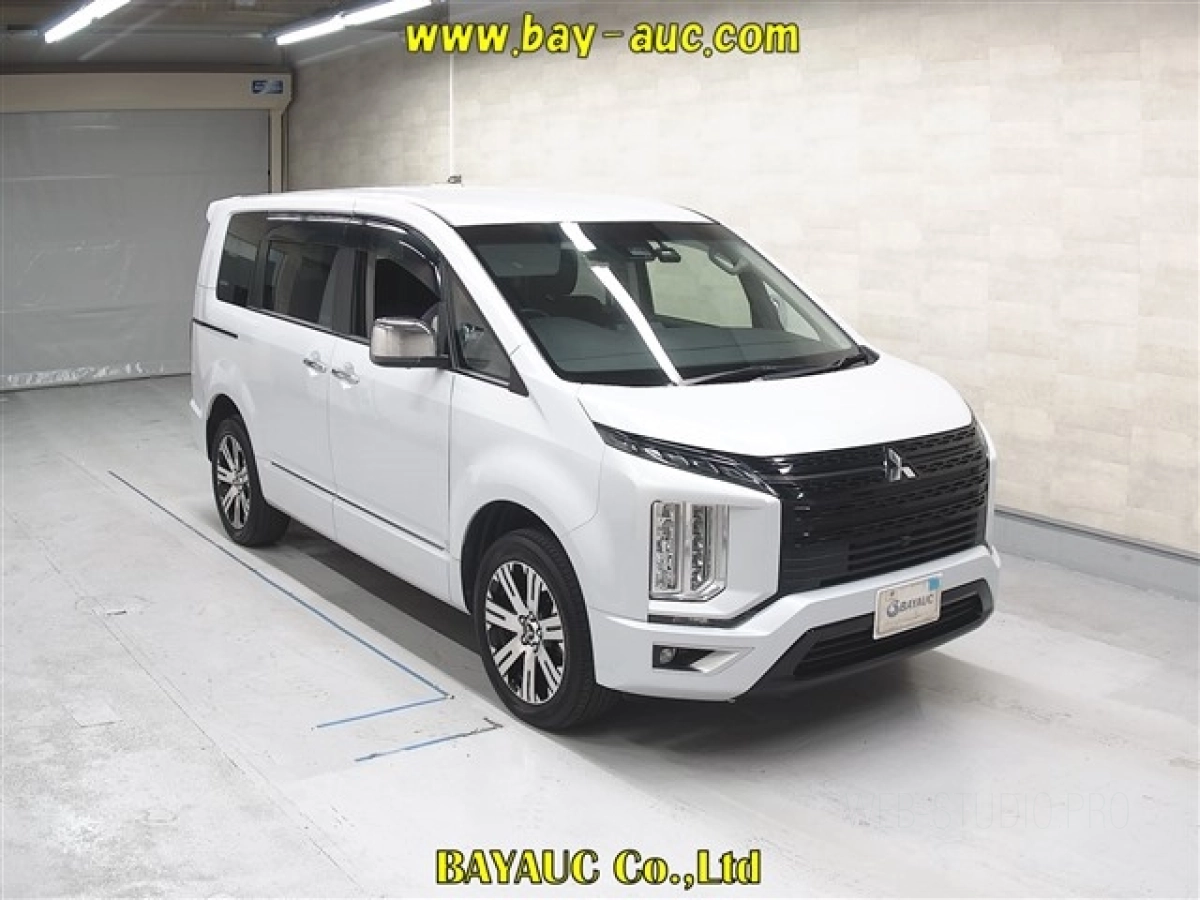 MITSUBISHI DELICA D5 CV1W 2022