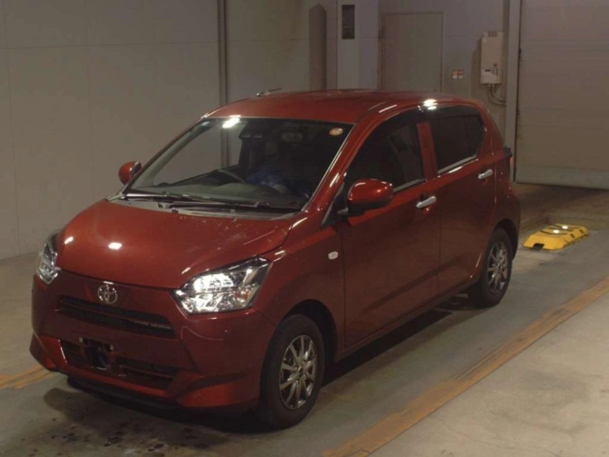 TOYOTA PIXIS EPOCH LA350A 2025