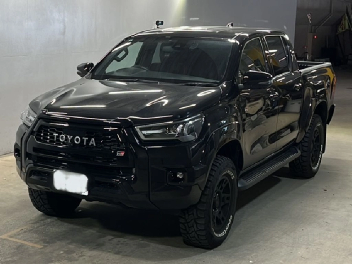 TOYOTA HILUX GUN125 2023