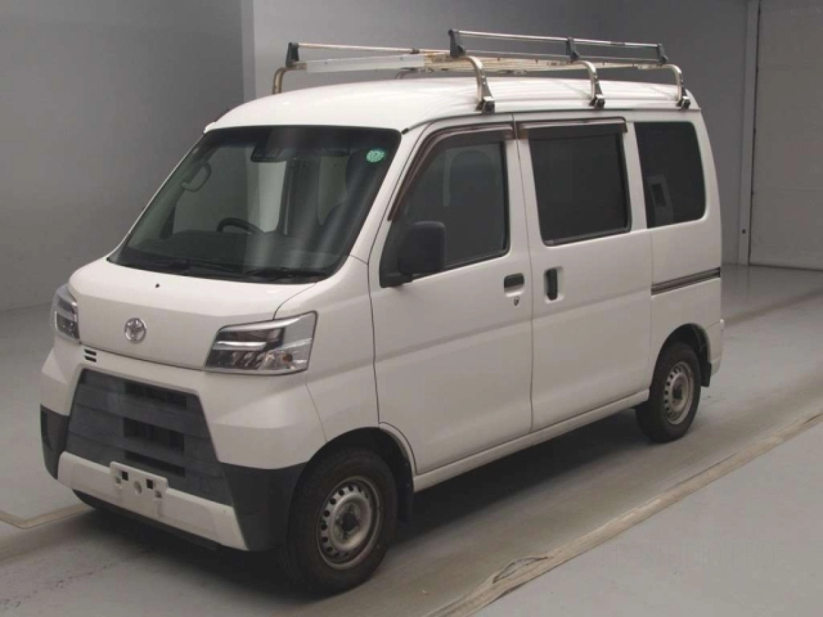 TOYOTA PIXIS VAN S321M 2019