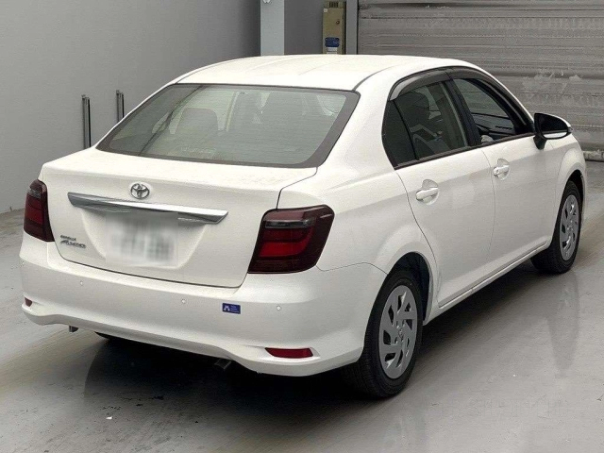 TOYOTA COROLLA AXIO