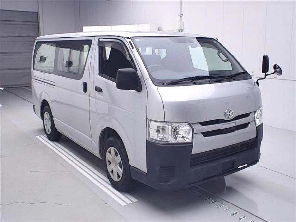 TOYOTA REGIUS ACE VAN TRH200V 2019