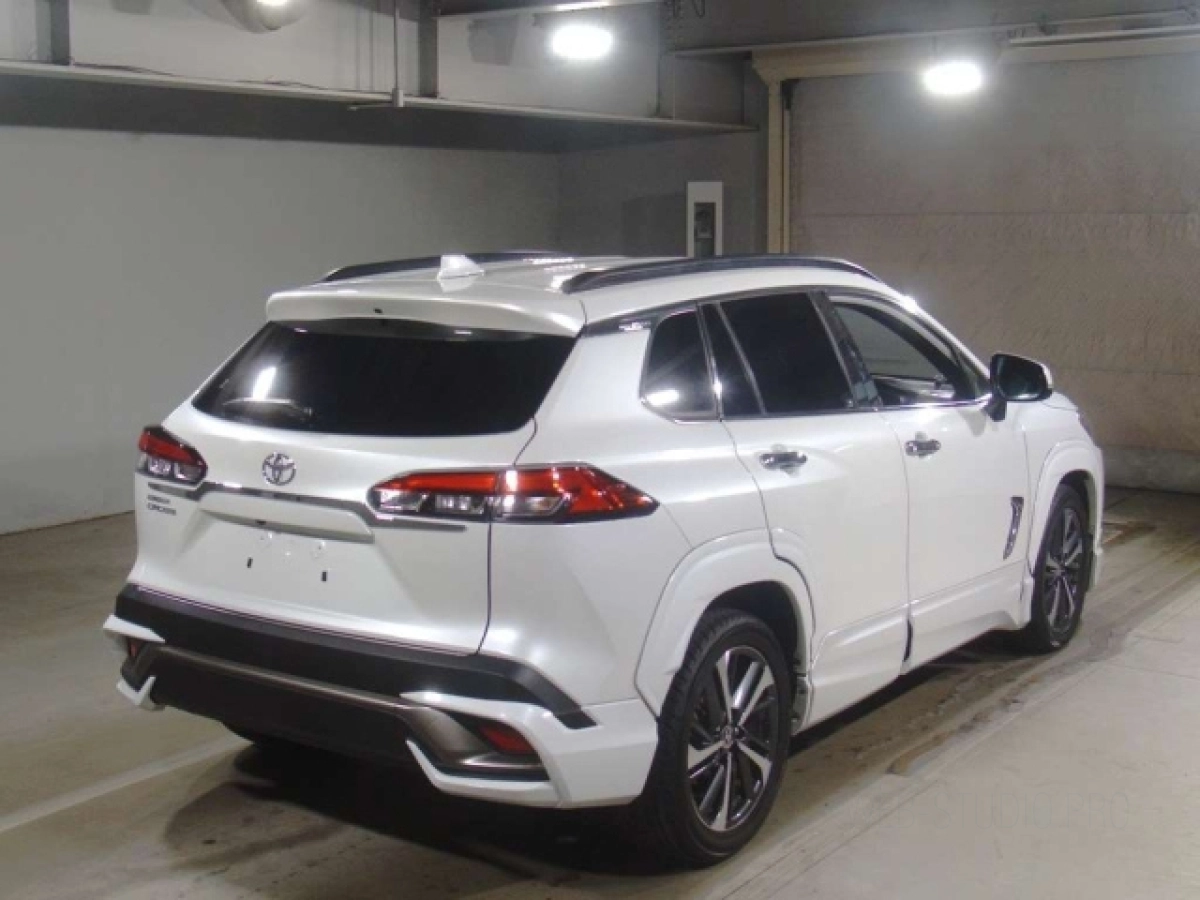 TOYOTA COROLLA CROSS
